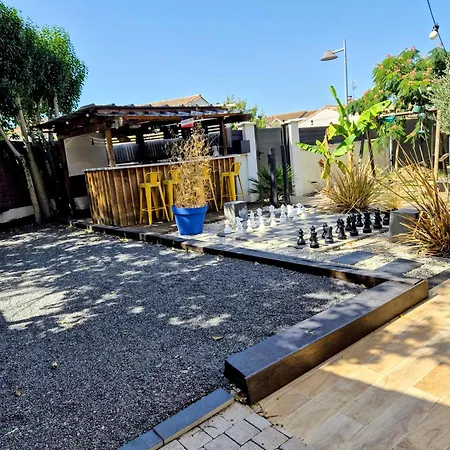 Maison Avec Piscine Proche Centre De Bordeaux Hébergement de vacances *